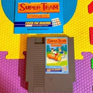 Vintage Nintendo superteam games NES UN USA includes instruction book